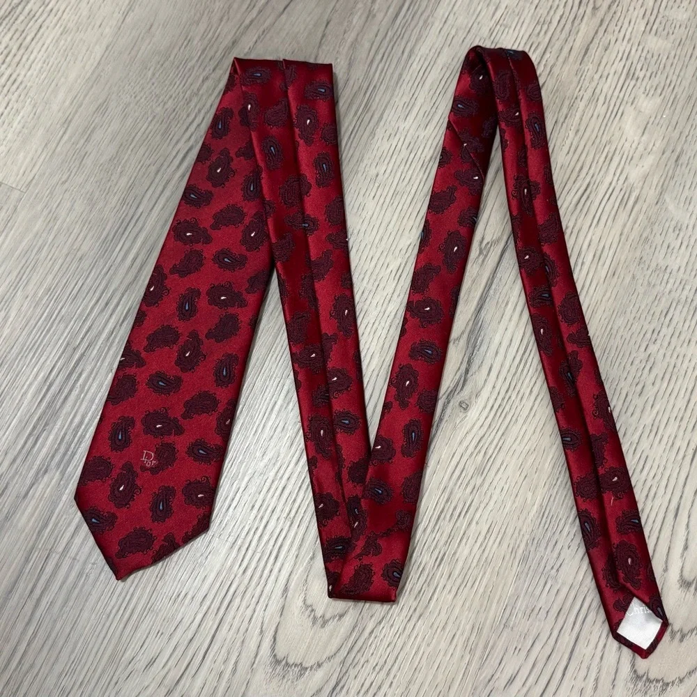 NEW Christian Dior Vintage Red Abstract Print Men's Neck Tie - Picture 5 of 6